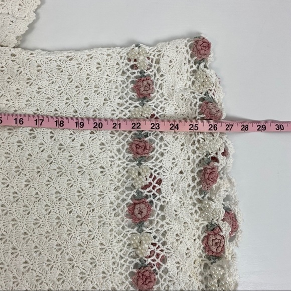 VINTAGE Crocheted Flower Embellished VNeck Sweater - Picture 9 of 10